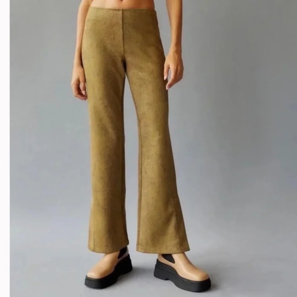 Urban Outfitters Low Rise Vivica Vegan Leather Snake Print Pants Size 2